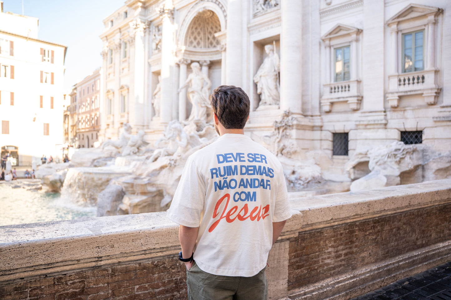 CAMISETA BOXY JESUS SAVED ME OFF WHITE